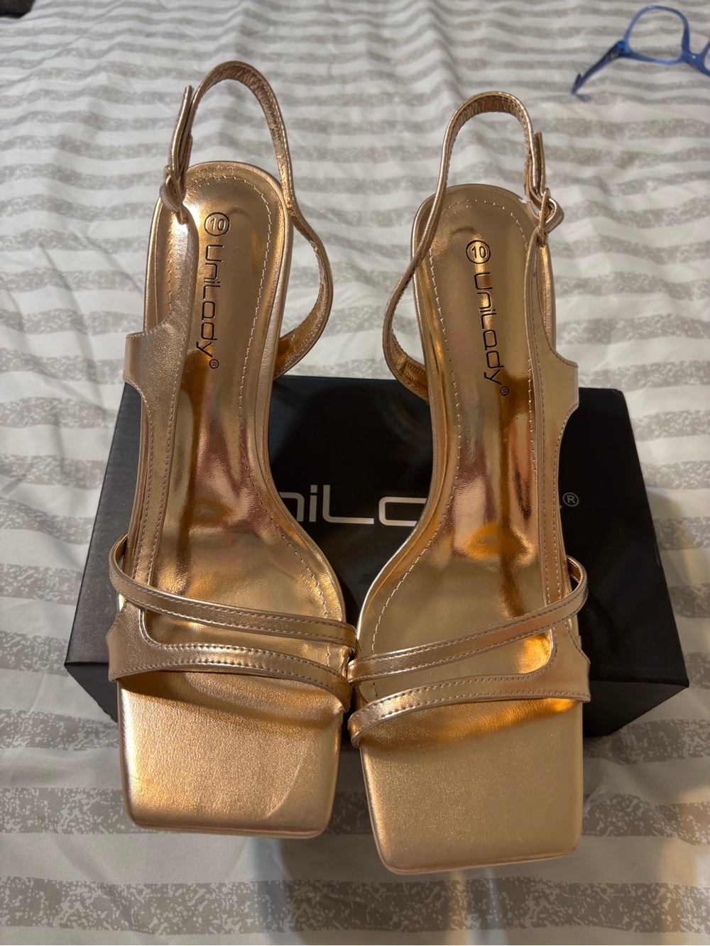 Unlady New Women's Metallic Rose Gold Slingback Heels
Size 10